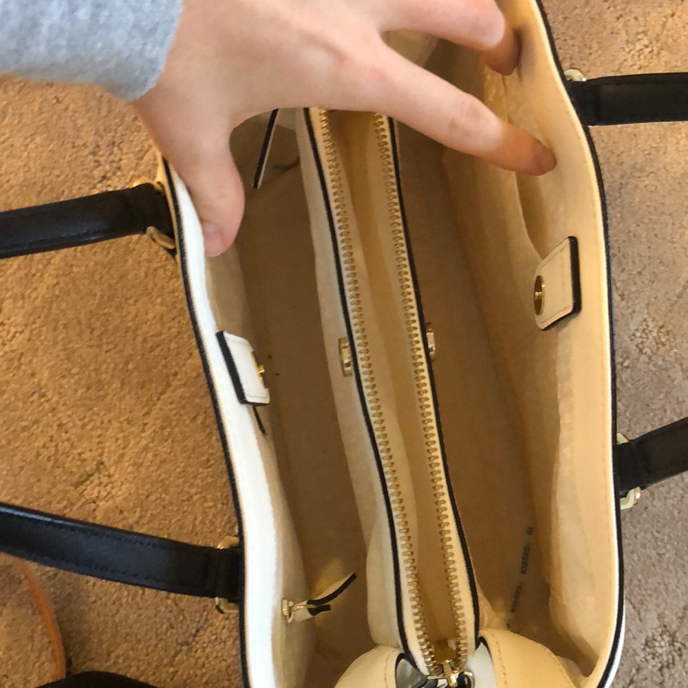 Kate Spade bag - Picture 4 of 4